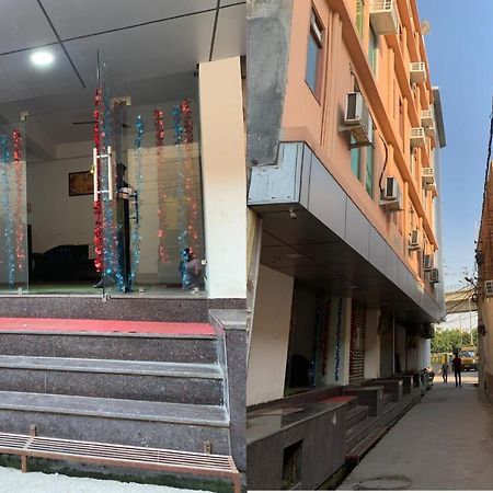 Hotel Noida Continental At Noida City Center Εξωτερικό φωτογραφία