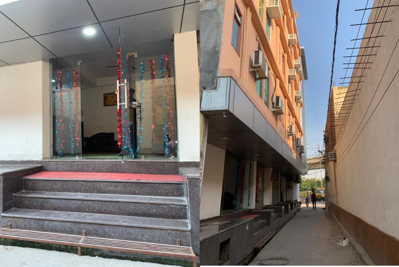 Hotel Noida Continental At Noida City Center Εξωτερικό φωτογραφία